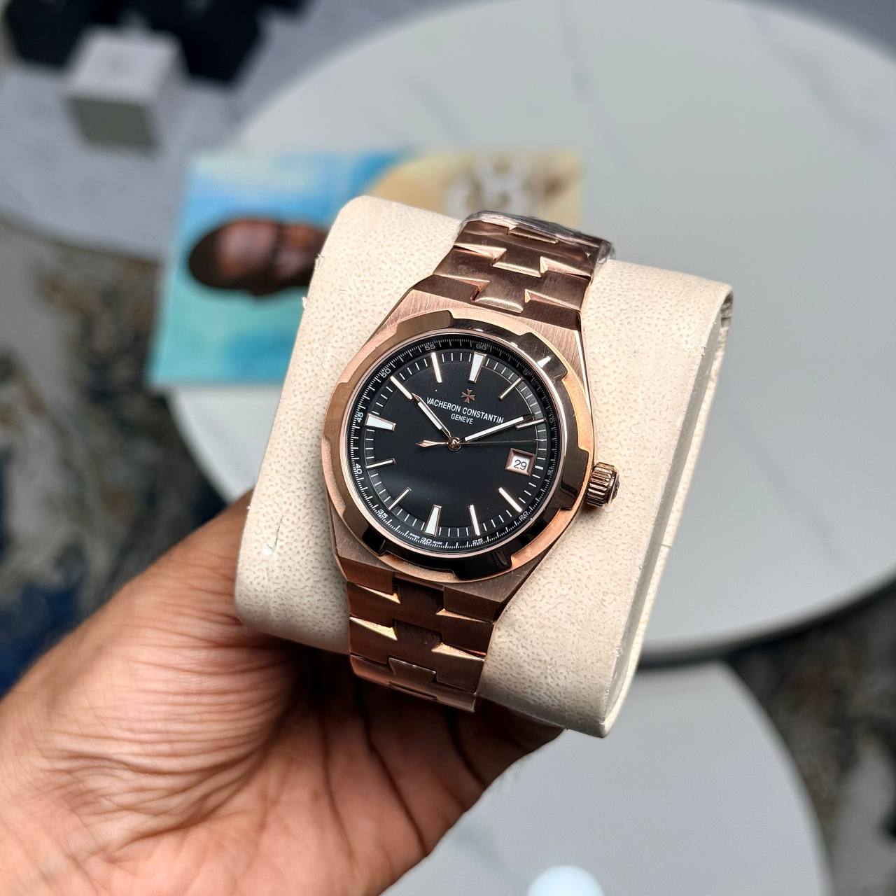 Vacheron Constantin Overseas Rosegold Black dial